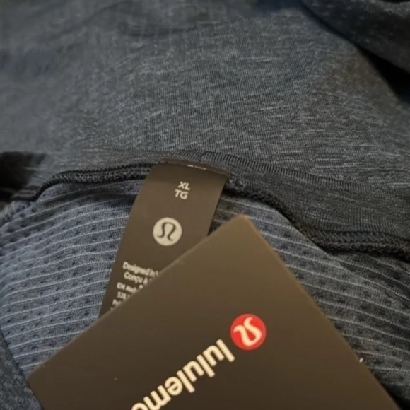 NWT LULULEMON METAL VENT TECH LONG SLEEVE - mineral blue true navy - Picture 7 of 10